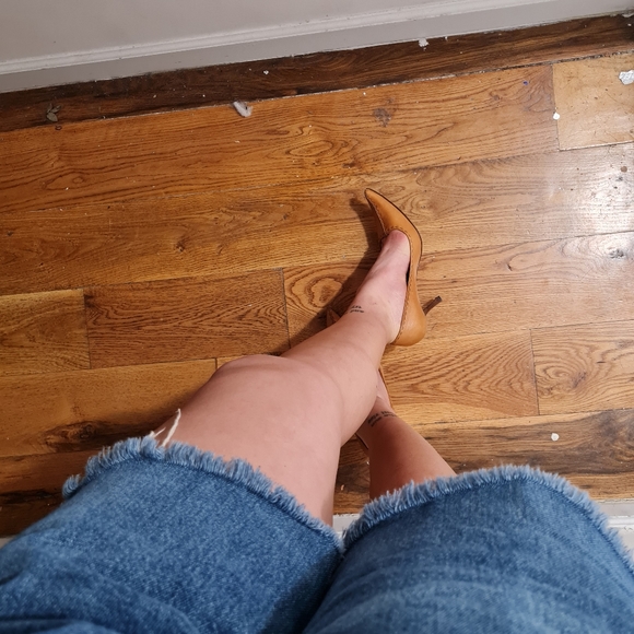 VINTAGE CELINE PUMPS - Picture 4 of 5